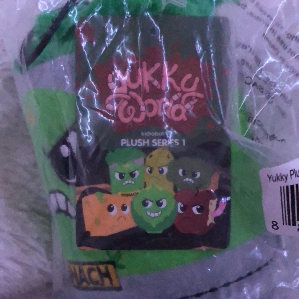 Spinach plush - Picture 3 of 3